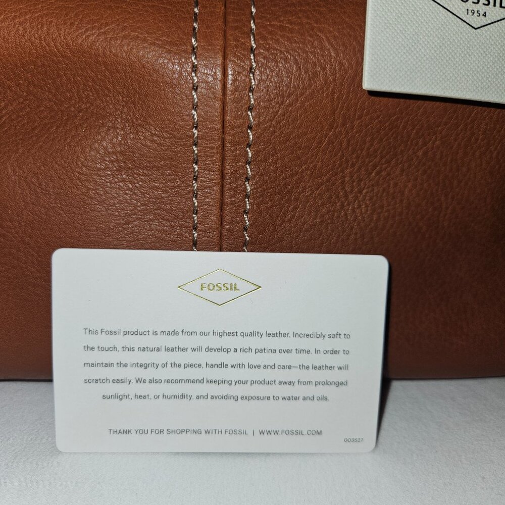 FOSSIL NWT Brown Leather Emma Crossbody/Satchel bag with Key Charm - Picture 14 of 16
